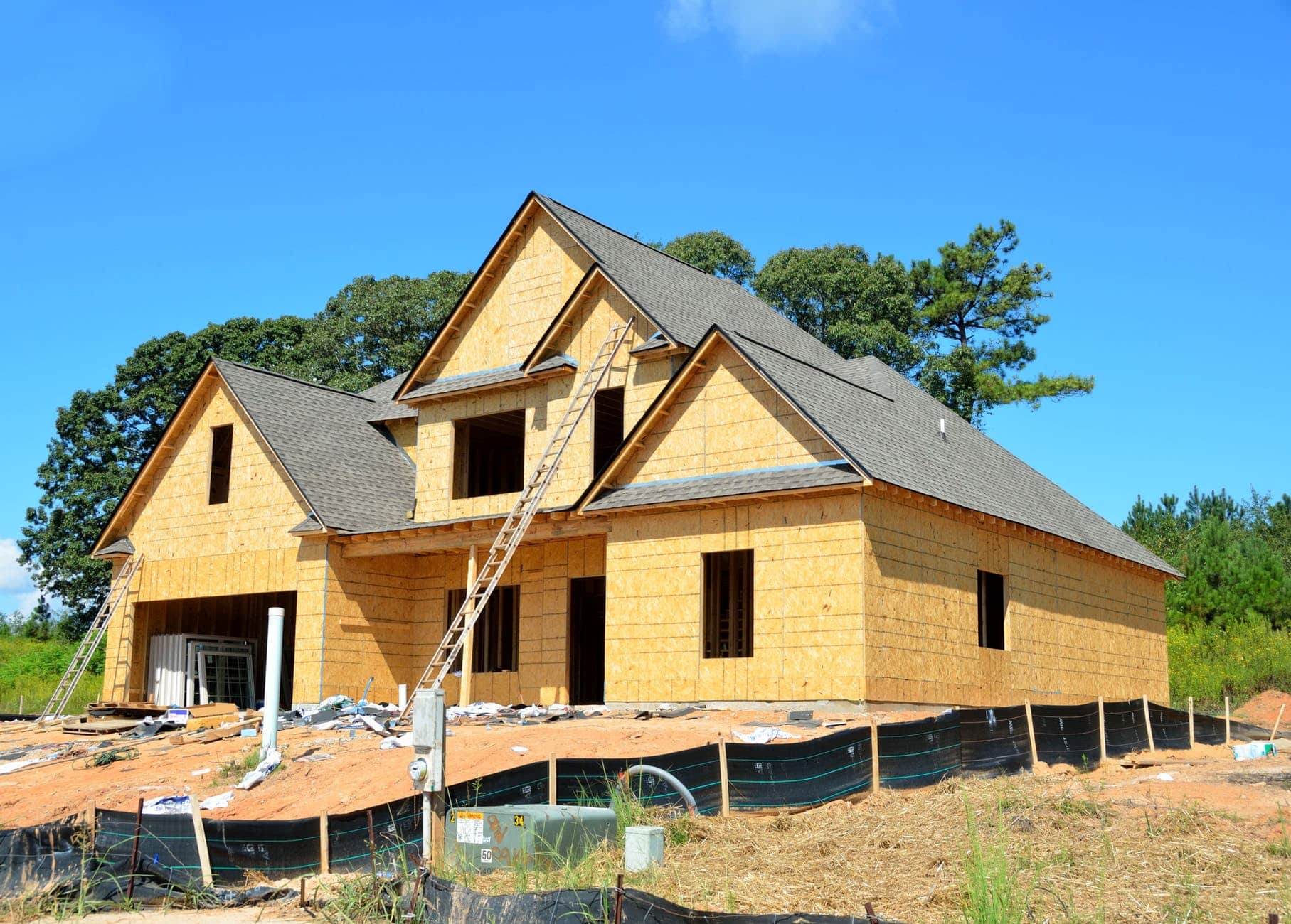 home being build with no siding